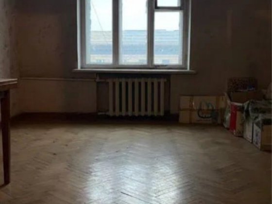 Продаж 4-кімнатної квартири в центрі міста Запоріжжя