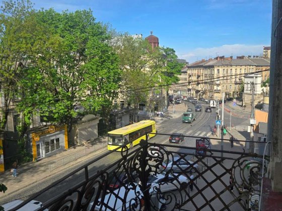 Продаж 3-кімнатної квартири, вул. Личаківська Львів