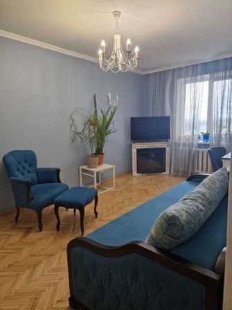 Продам 3-комн квартиру в районе Малиновского Маршала ул. - фото 1