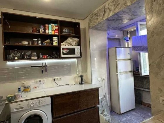 Продам 1к квартиру Титова Янгеля Кирпичный дом
