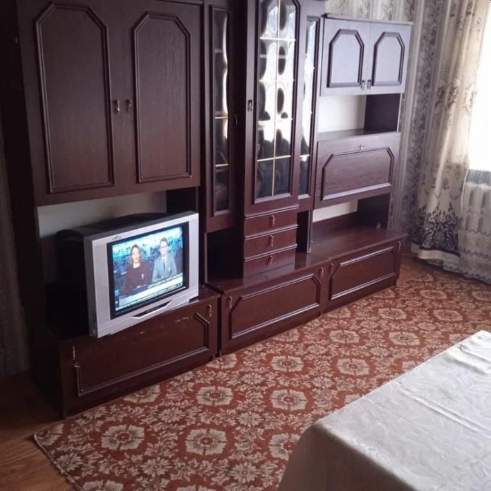 Продам 2-комн квартиру в районе Осенняя ул. - фото 1