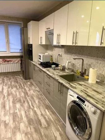 Центр! 41 м² на Набережній + можливість збільшити до 130 м² - фото 1