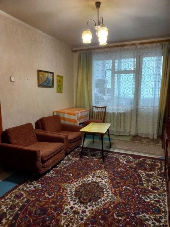 2 кімнати, 1 поверх, лоджія. Квартира на Перемозі 5 - фото 1