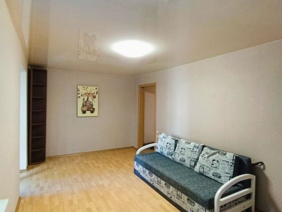 Продаж 2кім квартири Тітова/БогданаХмельницкого/Дніпро