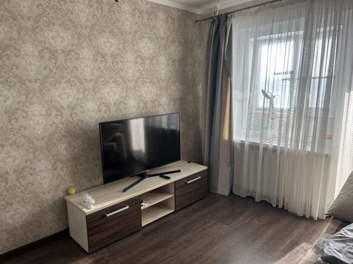 Продам власну 3-кімнатну квартиру - фото 1