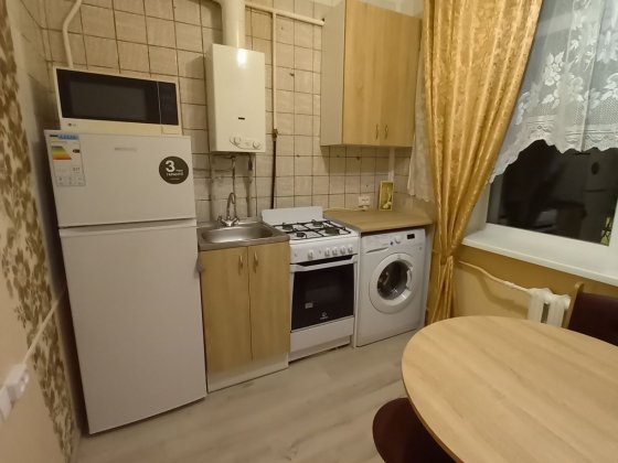 Актуально. Продам 1 к кв пр. Науки (Гагарина, Центр). Остается Мебель и Техника Днепр