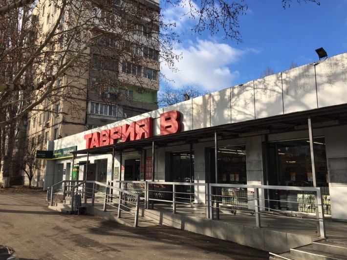 Продам квартиру на толбухіна з гаражом - фото 1