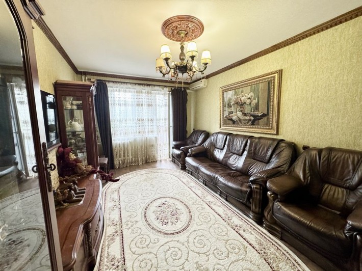 Продам 3 к.квартиру. 2 пов/9 пов, Намив. Сертифікат+ - фото 1