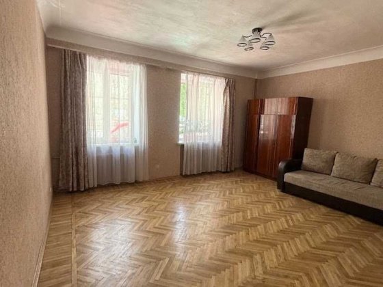 в. Остроградських, продаждвокімнатної квартири Львов