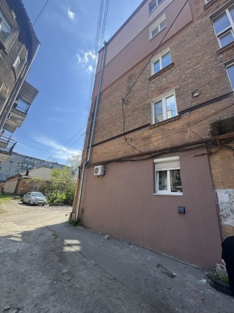 Продам 3- ком квартиру на Олеся Гончара! Нагорка! Центр! - фото 1