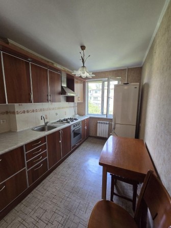 Продам гарну двокімнатну квартиру на Черемушках. (329-694) - фото 1