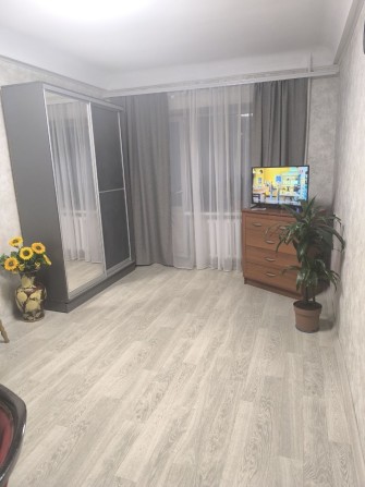 Продам 1 к.  квартиру на Черёмушках - фото 1