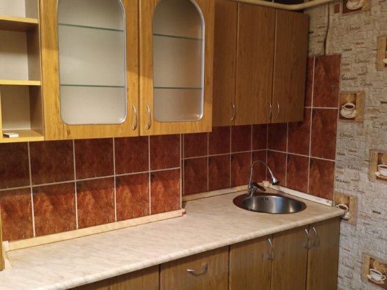 Продам 3к квартиру на 1 поверсі на Нікольській в старому центрі Николаев