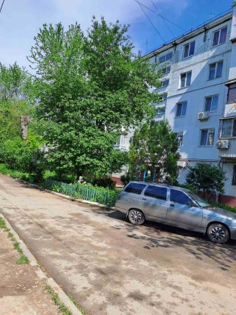 Продам 2 комнатную квартиру - фото 1