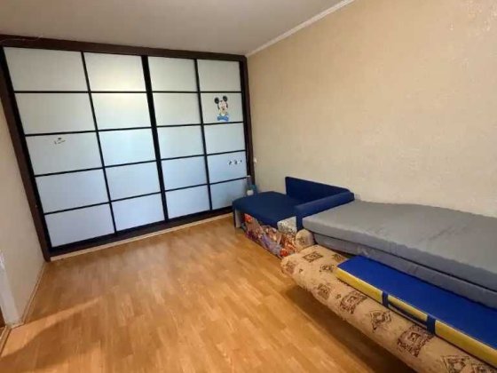 Продам 2 ком квартиру на Левобережном-2 Днепр