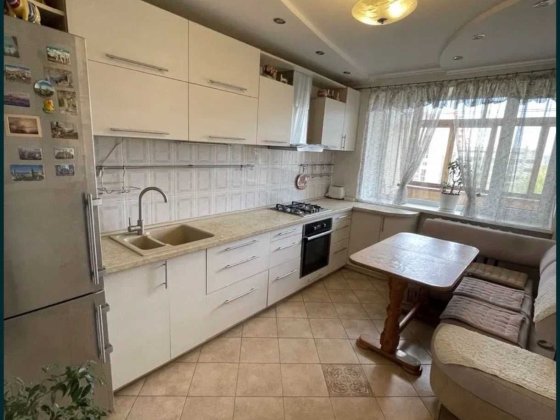 Продам квартиру на Армейской, газ, Приморский райн, парк, программы Одеса