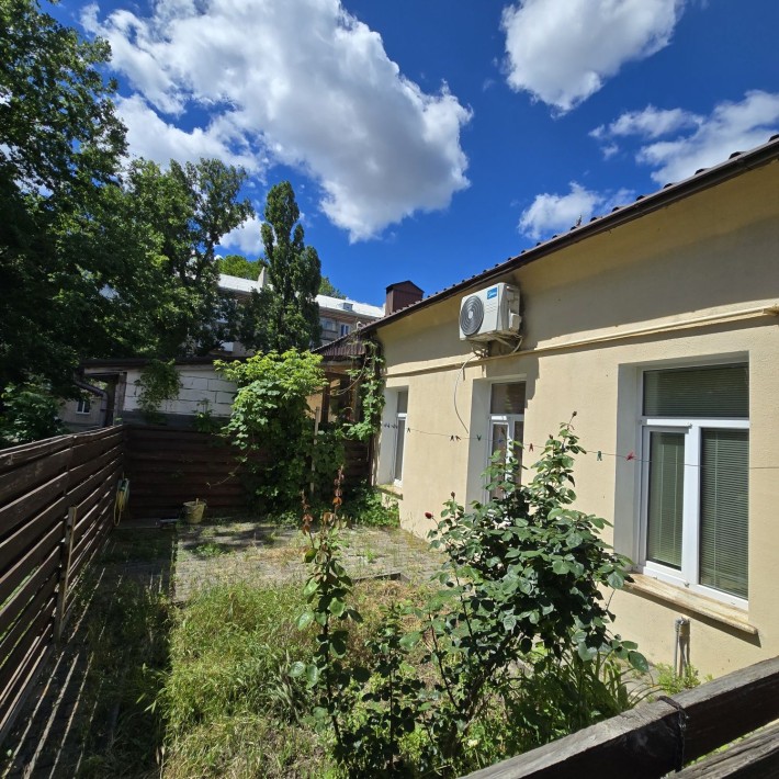 Продаж 1 кімнатна  квартира  Центр вулиця Адміральська - фото 1