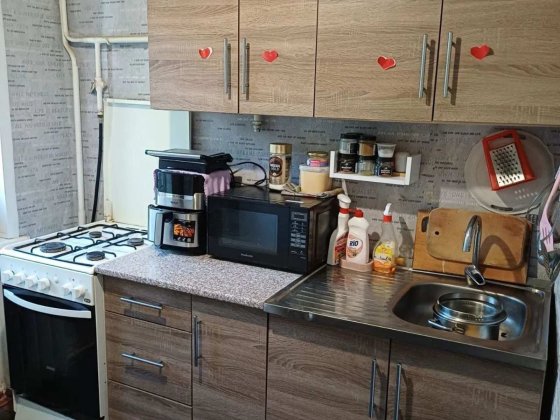 Продам 2х ком. кв-ру на Кичкасе, ул. Сеченова на 3 этаже трёхэтажного кирпичного дома Запоріжжя