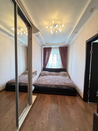 В продажу 2 к к в Центрі / вул. Адмірала Макарова з ремонтомм - фото 1