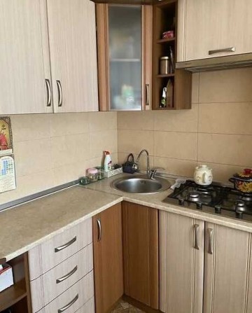 Продается 2-х комн. полнометражная квартира на Металлургов - фото 1