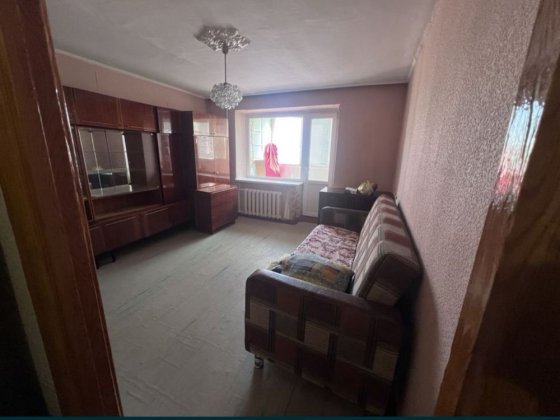 Продаж 1-кімнатної квартири  на Крилова