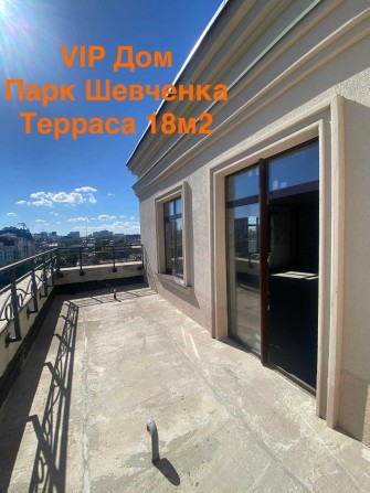 Пентхаус в VIP доме с террасой 16 м2 возле парка Шевченка, Центр - фото 1