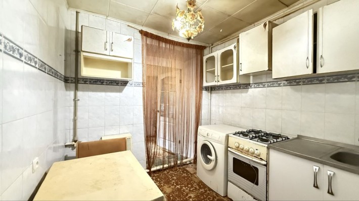 Продам 2 комнатную квартиру на Черемушках Варненская 100 школа - фото 1
