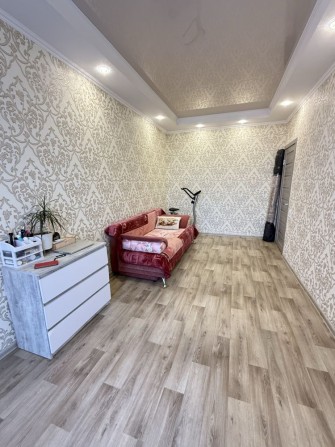 Продам гарну 2-кімнатну квартиру на вул.Декабристів_повний капітальний ремонт! - фото 1