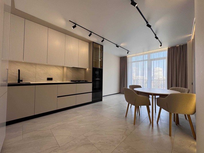 Продаж стильної 2-кім квартири в ЖК Auroom Spark, вул. Навроцького - фото 1