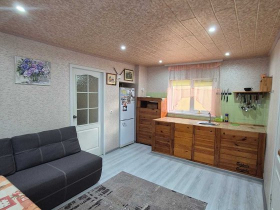 Продам 1 ком.квартиру Салтовка Кулиничи 35м2 со своим двором  участком и гаражом 20000у.е. Харків