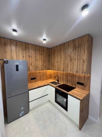 Продам 1-к.кв. в ЖК "Мира-3" Евроремонт, мебель, техника - фото 1