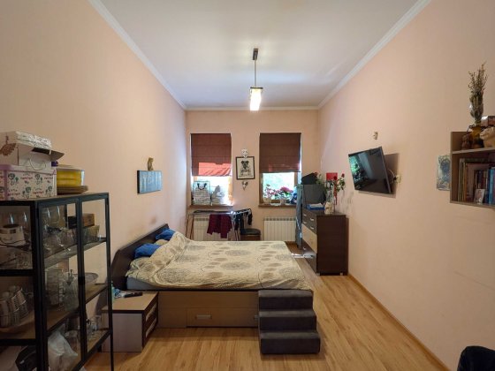 Продаж 2-кімнатної квартири (вул. Ветеранів, Центр) Львов
