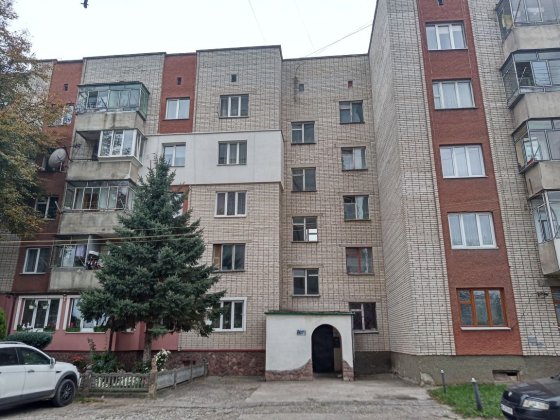 Продаж 2-ох кімнатної квартири в будинку готельного типу Львів