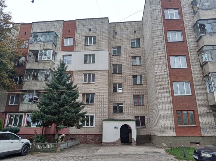 Продаж 2-ох кімнатної квартири в будинку готельного типу - фото 1