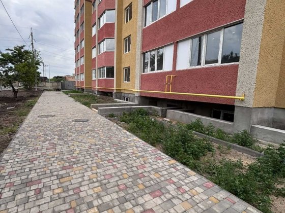 Продам 2 комнатную квартиру в кирпичном доме. Газ Одеса