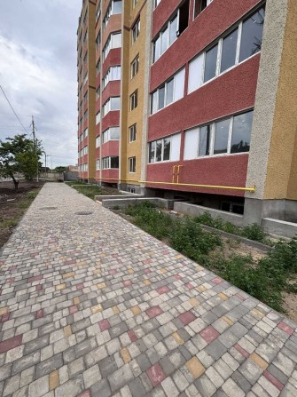 Продам 2 комнатную квартиру в кирпичном доме. Газ - фото 1