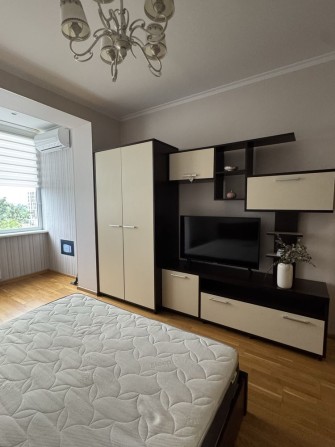 Власник! Продам 2 кімнатну квартиру у Софіївській Борщагівці та - фото 1