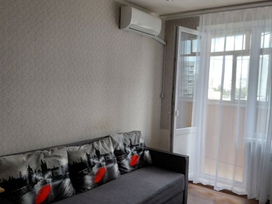 Продам 1 комн 9/12 Салтовка 522 м/н