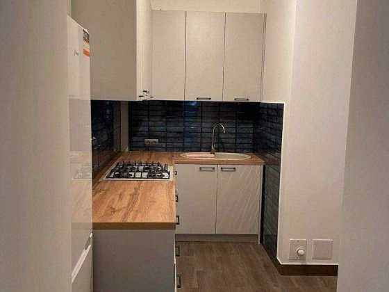 Продаж 2 кімнатна квартира в ближньому центрі Львова, Шевченківський район, Чорновола, Форум Львів,  Львів