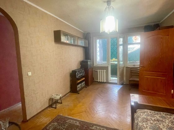 Продаж комфортноі2кім.кв. М.Палац Спорту