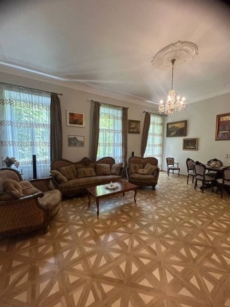 Продаж 5-кімнатної квартири - фото 1