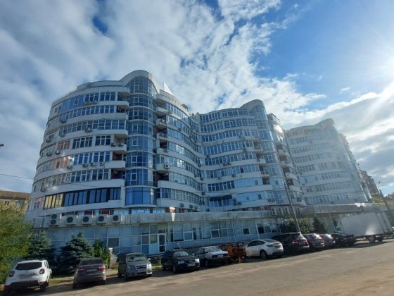 Продаж 2 к кв новобудова ЖК Сонячний, скважина, автономка,паркінг
