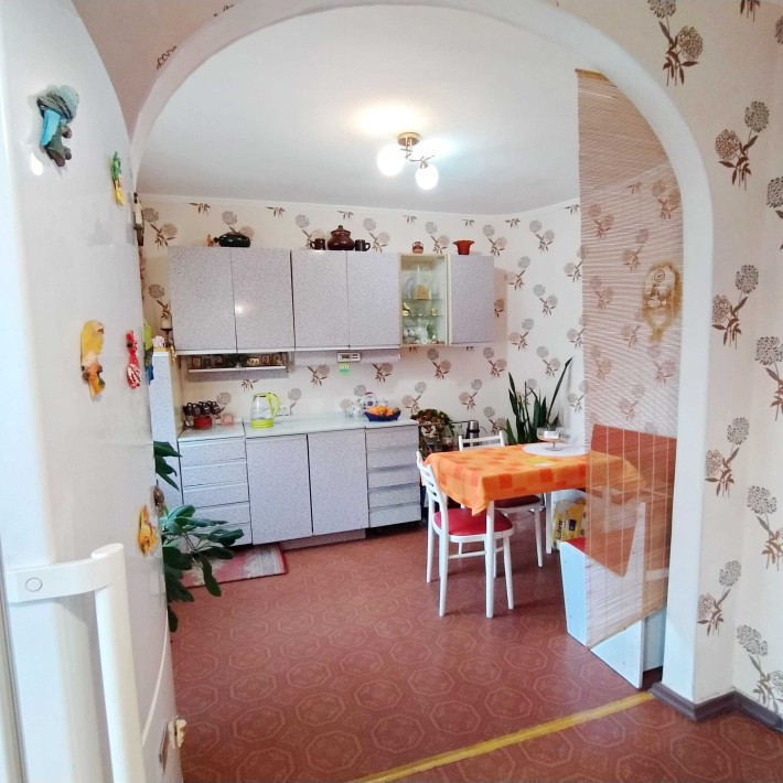 Продаж квартири біля центрального ринку - фото 1