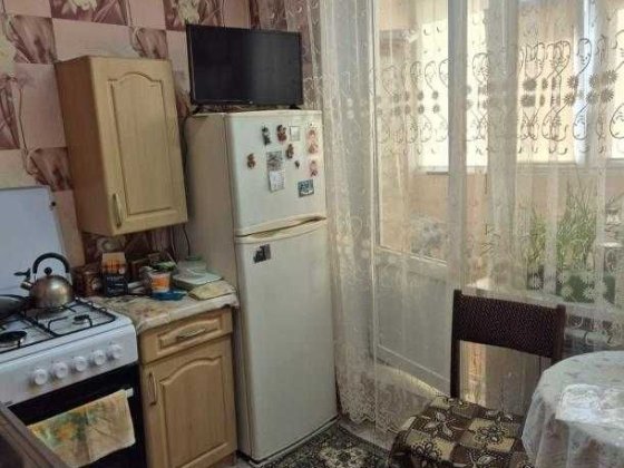 Продам 1 ком. квартиру улучшенной планировки с 2-мя балконами Харків