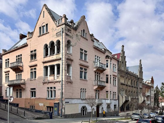 Продаж 3 к вул. Героїв Майдану австрійський люкс Львів