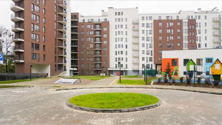 Продаж видових 2-кімнатних апартаментів у ЖК «Велика Британія» - фото 1