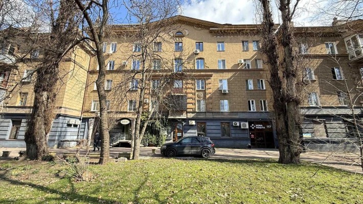 Сталинка  в престижной локации - пляж Отрада — 5 минут прогулки! - фото 1