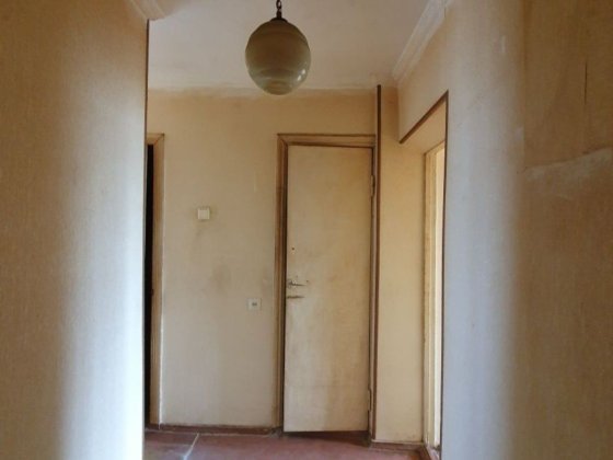 Продаётся 1-комн.кв-ра. Под ремонт. Широкая Балка. Николаев
