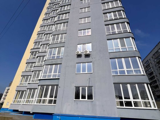 Продам 2х комнатную квартиру в ЖК Родник 87,5 м2 Харьков