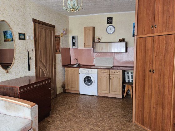 Продаж 1 к. квартири готельного типу Холодна Гора